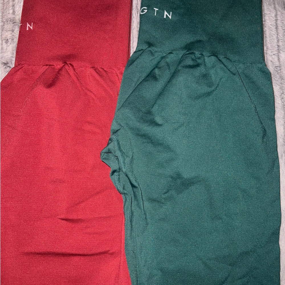 NVGTN seamless leggings TWO PAIRS!!!